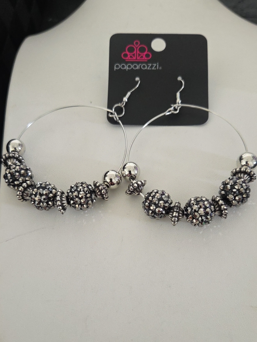 Paparazzi I Can Take A Compliment Black Earrings NWT